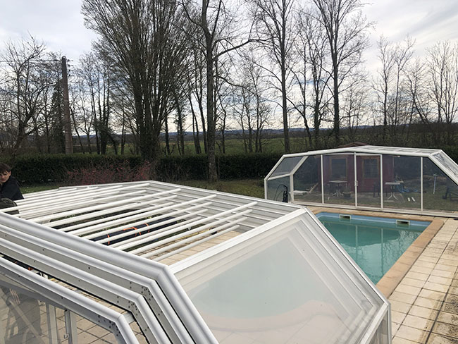 Pose et installation abri piscine semi haut